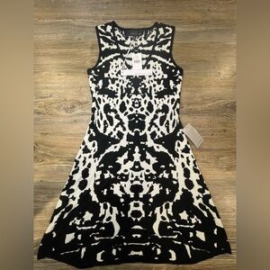 NWT Size Small Adelyn Rae Dress Black And White